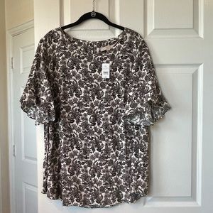 NWT Loft Plus Top - Size 16